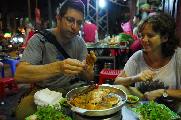 street food in Vietnam, low-cost travel in 2014